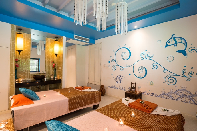 Imagen de los interiores del Hotel Khaolak Emerald Surf Beach Resort and Spa. Foto 11
