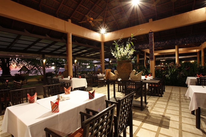 Imagen del bar/restaurante del Hotel Khaolak Merlin Resort. Foto 1