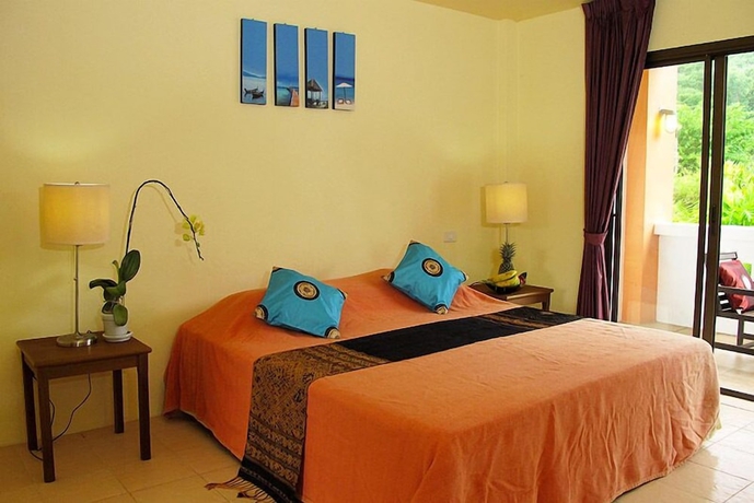 Imagen de la habitación del Hotel Khaolak Palm Hill Resort. Foto 12