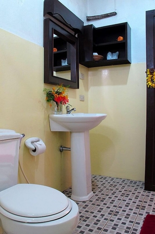 Imagen de la habitación del Hotel Khaolak Palm Hill Resort. Foto 16