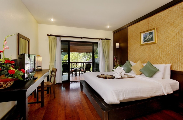 Imagen de la habitación del Hotel Khaolak Paradise Resort. Foto 6