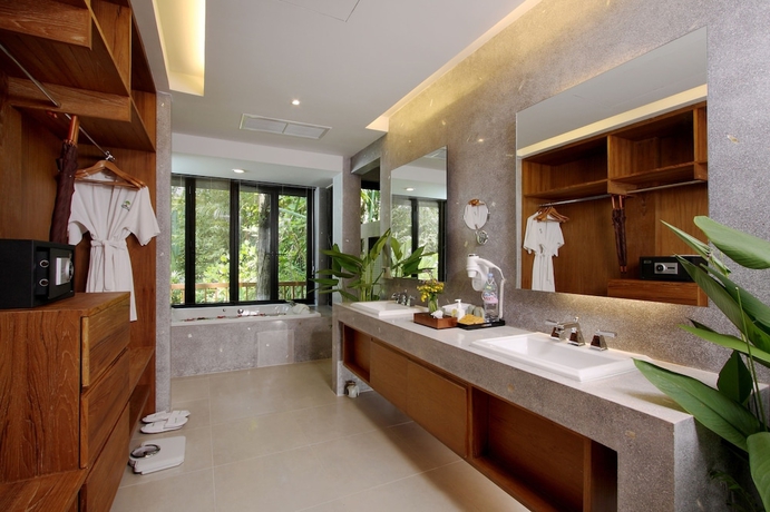 Imagen de la habitación del Hotel Khaolak Paradise Resort. Foto 10