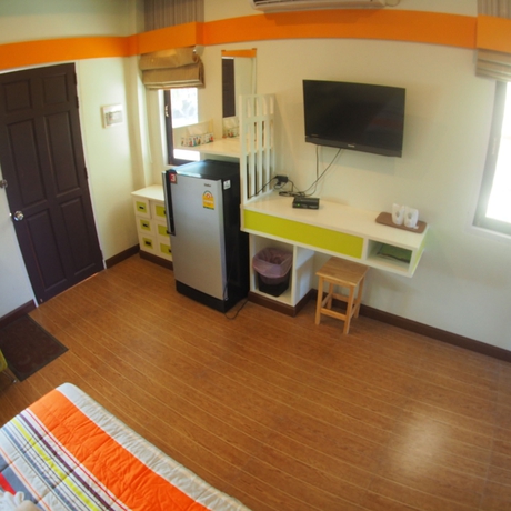 Imagen de la habitación del Hotel Khaolom Resort Khanom. Foto 7