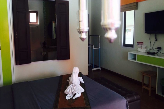 Imagen de la habitación del Hotel Khaolom Resort Khanom. Foto 11