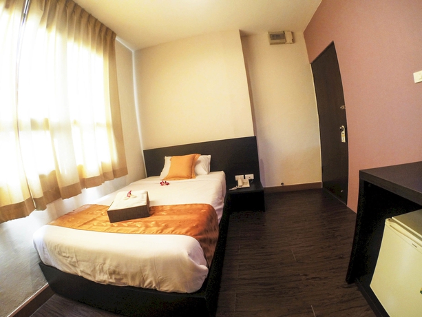 Imagen de la habitación del Hotel Khaosan Park Resort. Foto 2