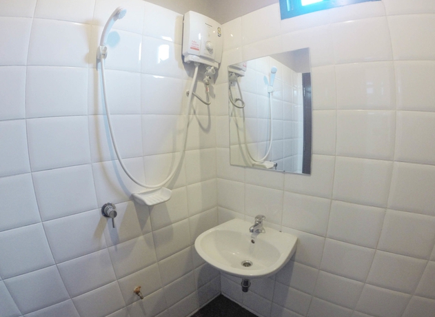 Imagen de la habitación del Hotel Khaosan Park Resort. Foto 11