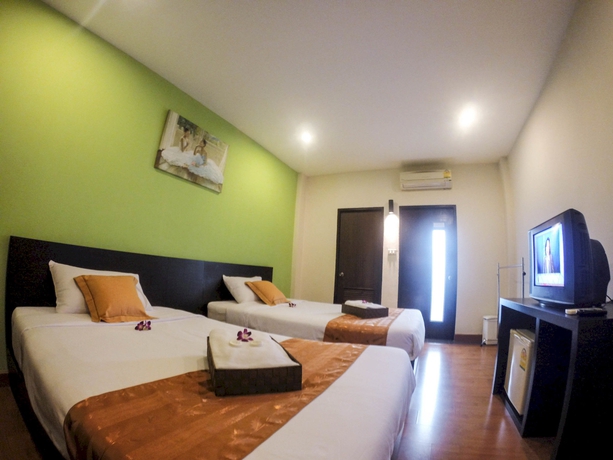 Imagen de la habitación del Hotel Khaosan Park Resort. Foto 15