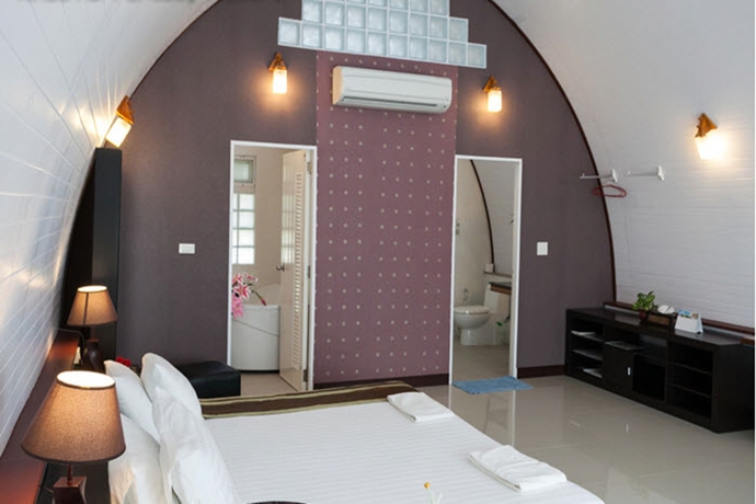Imagen de la habitación del Hotel Khaoyai Fantasy Resort. Foto 5