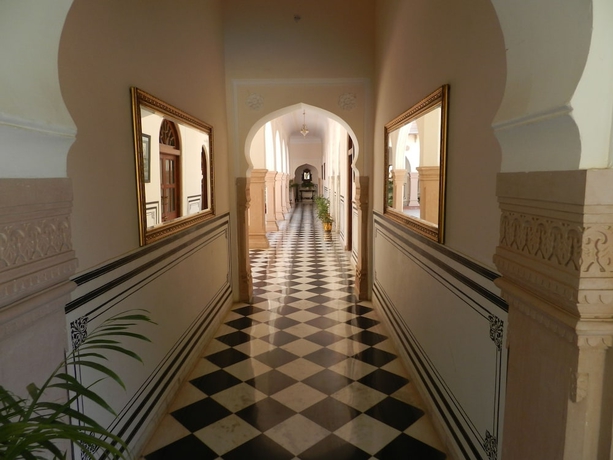 Imagen de los interiores del Hotel Khas Bagh. Foto 14