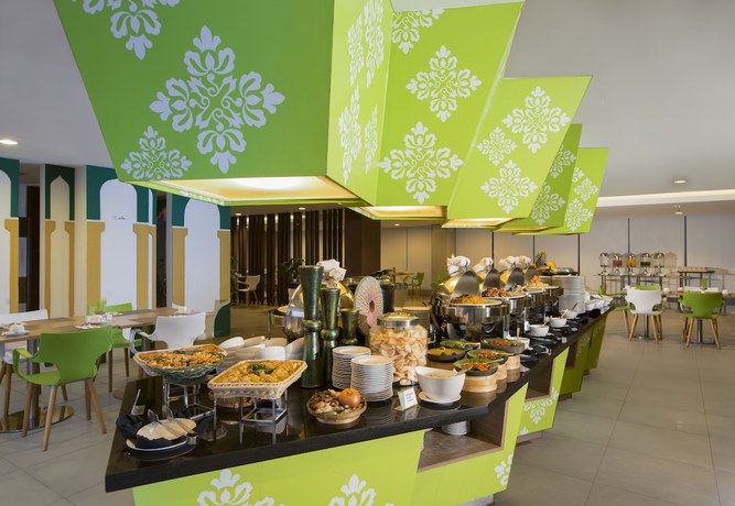 Imagen del bar/restaurante del Hotel Khas Pekanbaru. Foto 5