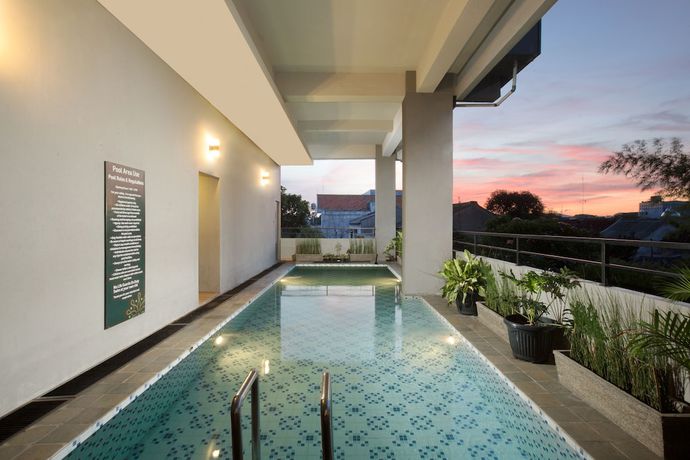 Imagen de la piscina del Hotel Khas Tegal. Foto 18
