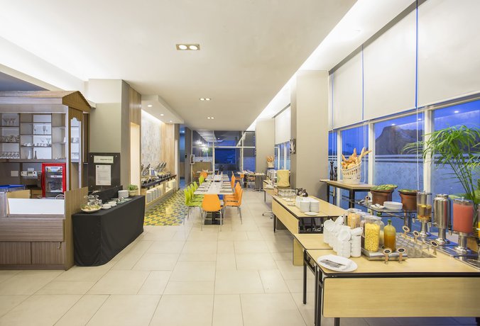 Imagen del bar/restaurante del Hotel Khas Tegal. Foto 3