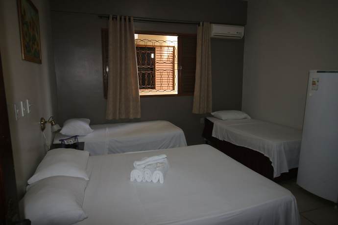 Imagen de la habitación del Hotel Khatib. Foto 17