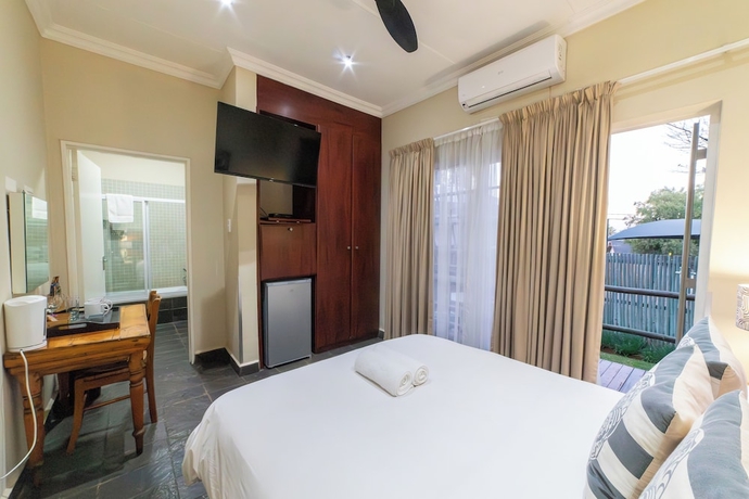 Imagen de la habitación del Hotel Khayamanzi Guesthouse. Foto 7