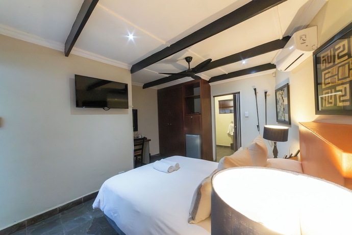 Imagen de la habitación del Hotel Khayamanzi Guesthouse. Foto 9