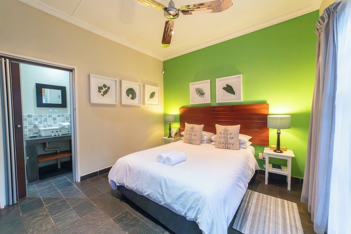 Imagen de la habitación del Hotel Khayamanzi Guesthouse. Foto 10