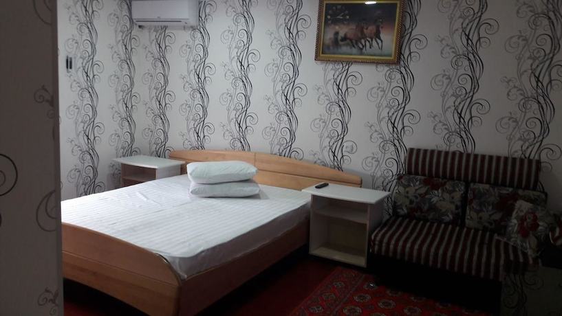 Imagen de la habitación del Hotel Khiva. Foto 6