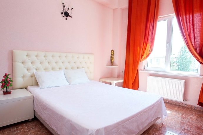 Imagen de la habitación del Hotel Khloya. Foto 3
