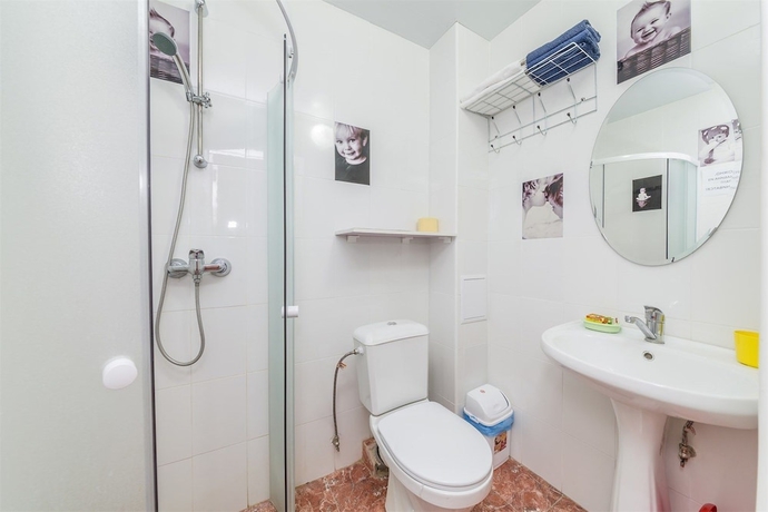 Imagen de la habitación del Hotel Khloya. Foto 6