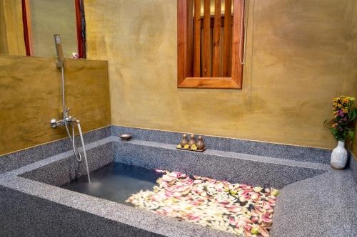 Imagen de la habitación del Hotel Khmer House Resort. Foto 8