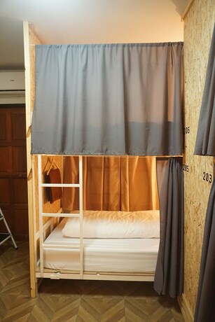 Imagen de la habitación del Hotel Khok Samet Chun Hostel. Foto 15
