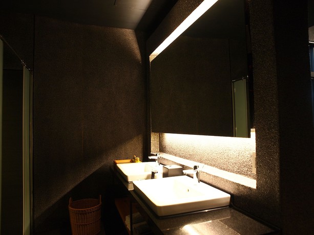 Imagen de la habitación del Hotel Khokak Panoramas. Foto 15
