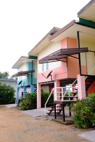 Imagen de la habitación del Hotel Khom Kaew Resort. Foto 20
