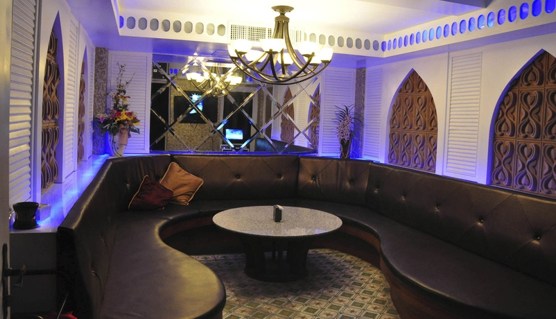Imagen de los interiores del Hotel Khon Kaen. Foto 9