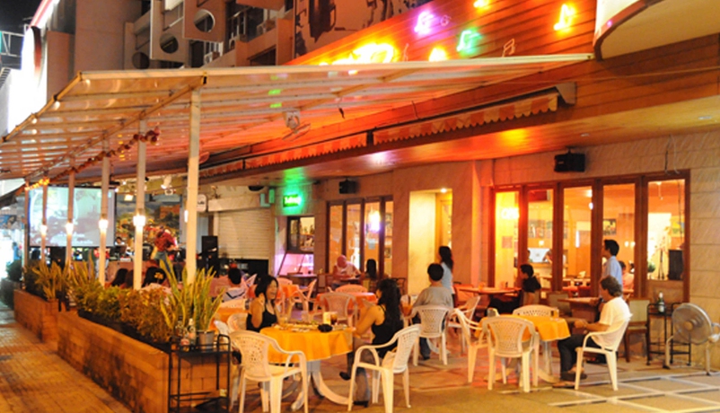 Imagen de los exteriores del Hotel Khon Kaen. Foto 7