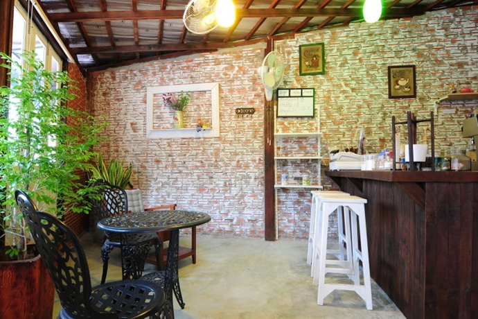 Imagen del bar/restaurante del Hotel Khon Kaen Orchid. Foto 4