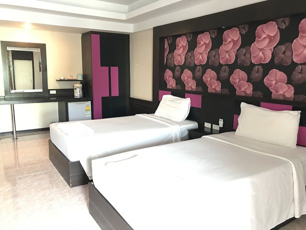 Imagen de la habitación del Hotel Khon Kaen Ruenrom. Foto 3