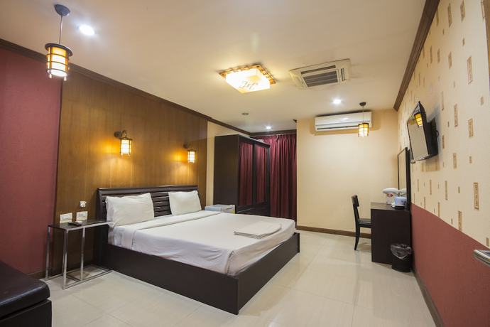 Imagen de la habitación del Hotel Khon Kaen Ruenrom. Foto 4