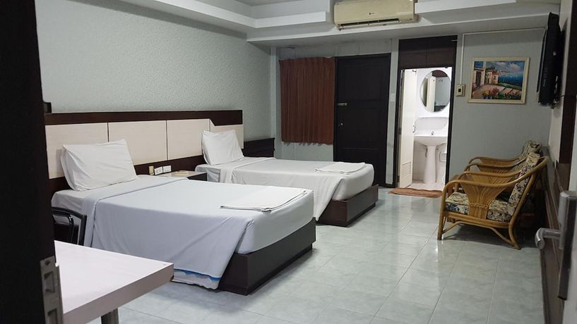 Imagen de la habitación del Hotel Khon Kaen Ruenrom. Foto 5