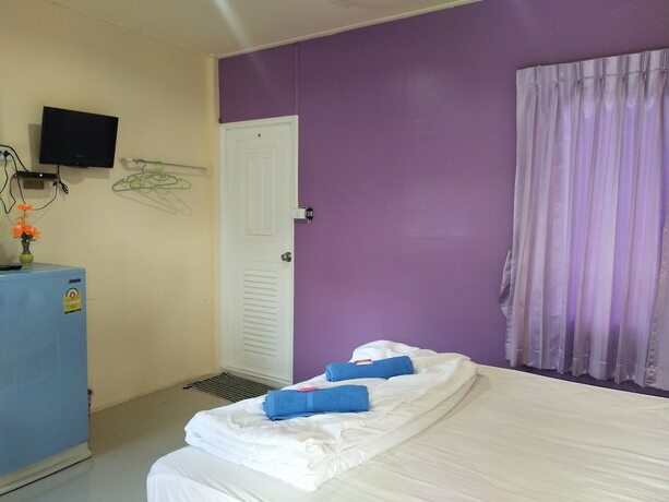 Imagen de la habitación del Hotel Khonchom Resort. Foto 19