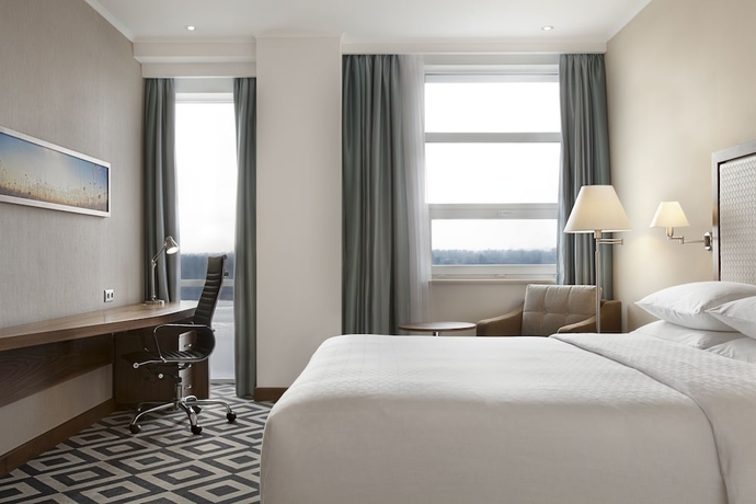 Imagen de la habitación del Hotel Khortitsa Palace. Foto 11