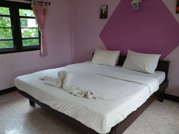 Imagen general del Hotel Khrue Wan Resort. Foto 12