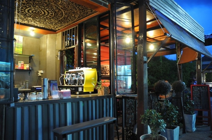 Imagen del bar/restaurante del Hotel Khuangsingh Residence. Foto 1