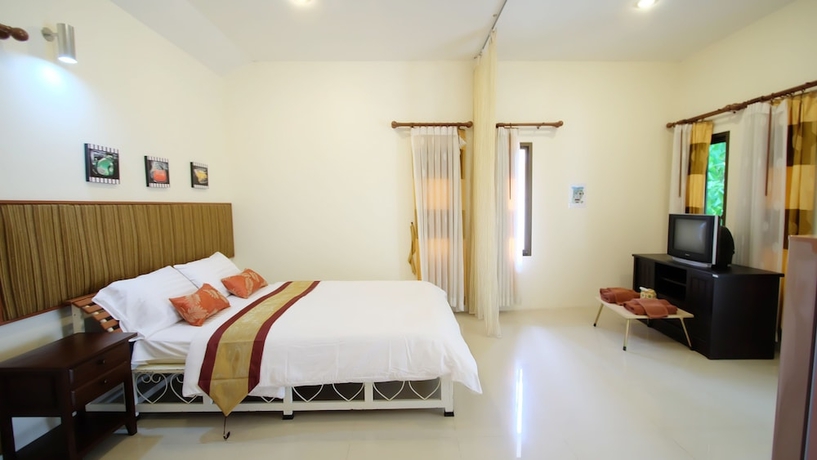 Imagen de la habitación del Hotel Khumphyazaw Resort. Foto 6