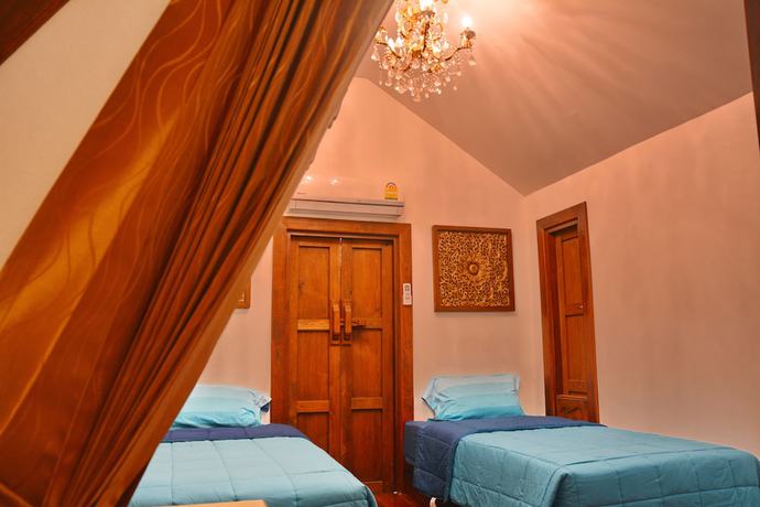 Imagen de la habitación del Hotel Khunsri Resort Pattaya. Foto 5