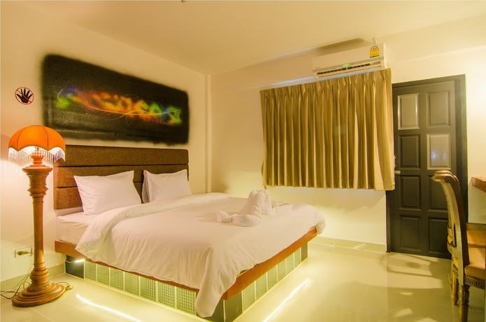 Imagen de la habitación del Hotel Khunsri Resort Pattaya. Foto 10