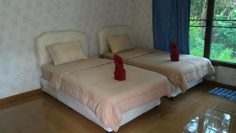 Imagen de la habitación del Hotel Khwan Darunee. Foto 10