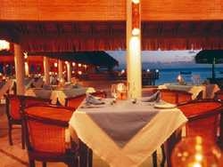 Imagen del bar/restaurante del Hotel Kia Ora. Foto 3