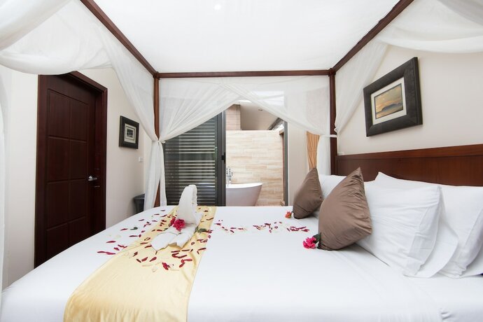 Imagen de la habitación del Hotel Kia Orana Villas. Foto 16