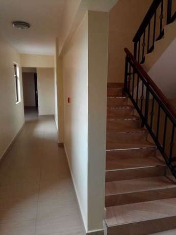 Imagen de los interiores del Hotel Kiandani. Foto 10