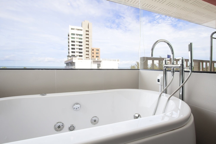 Imagen de la habitación del Hotel Kiang Haad Beach Hua Hin. Foto 17