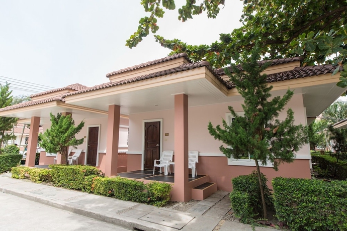 Imagen de la habitación del Hotel Kiang Talay Resort. Foto 13