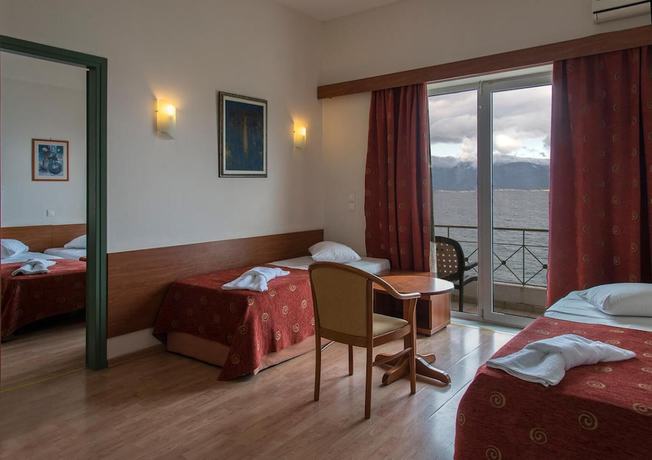Imagen de la habitación del Hotel Kiani Akti, Aigialeia. Foto 14
