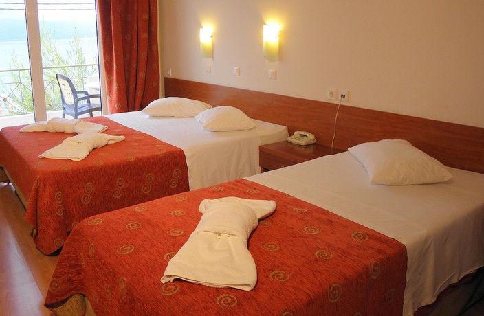 Imagen de la habitación del Hotel Kiani Akti, Aigialeia. Foto 15