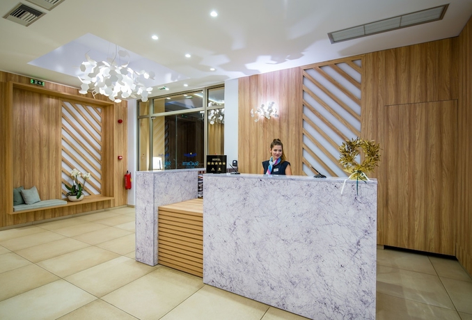 Imagen de los interiores del Hotel Kiani Beach Resort Family. Foto 17