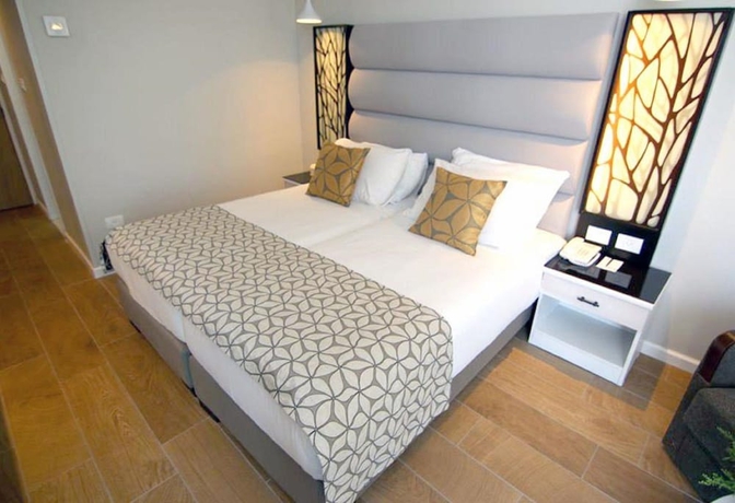 Imagen de la habitación del Hotel Kibbutz Lavi. Foto 2